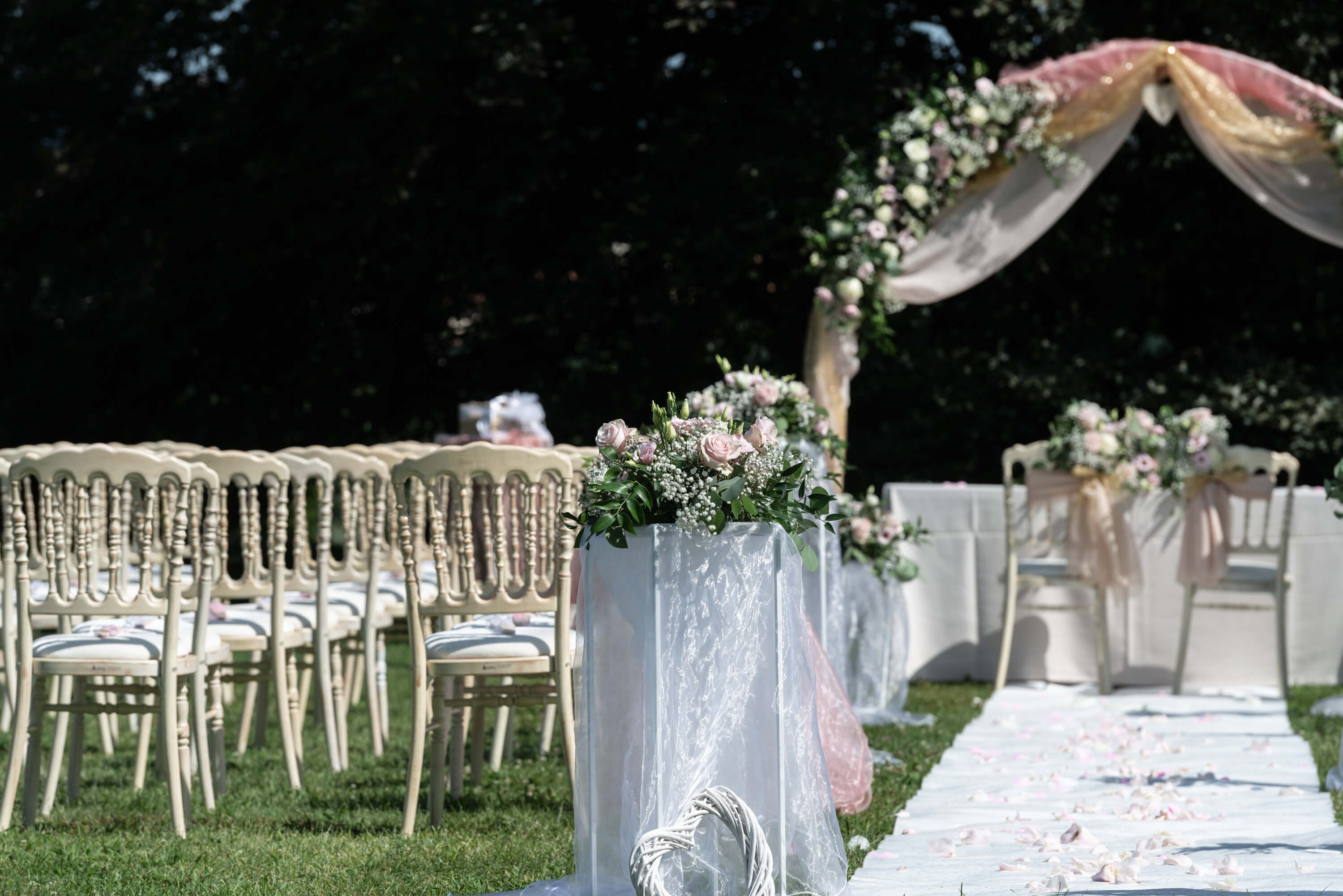 Allestimento location per matrimonio